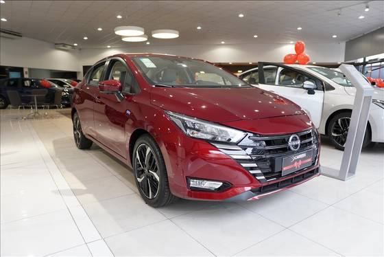 NISSAN VERSA 1.6 16V FLEX EXCLUSIVE XTRONIC